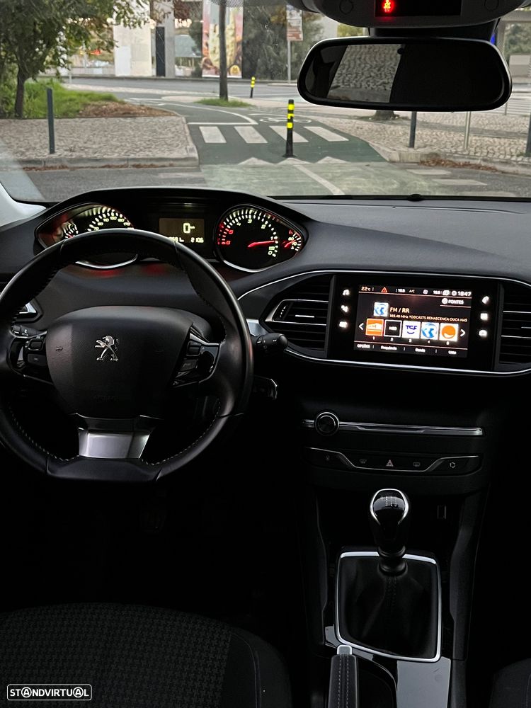 Peugeot 308 SW 1.5 BlueHDi Style - 9