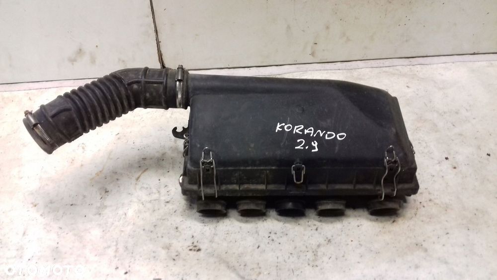 obudowa filtra powietrza 6620940204 ssangyong korando 2.9 96- - 1