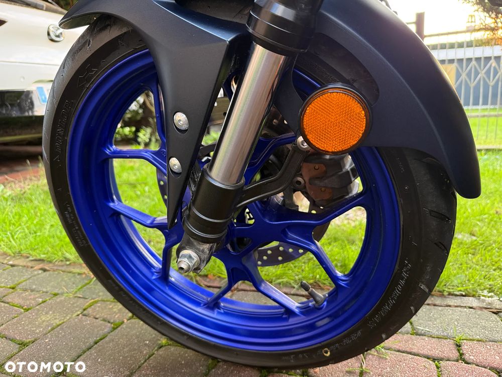 Yamaha MT - 7