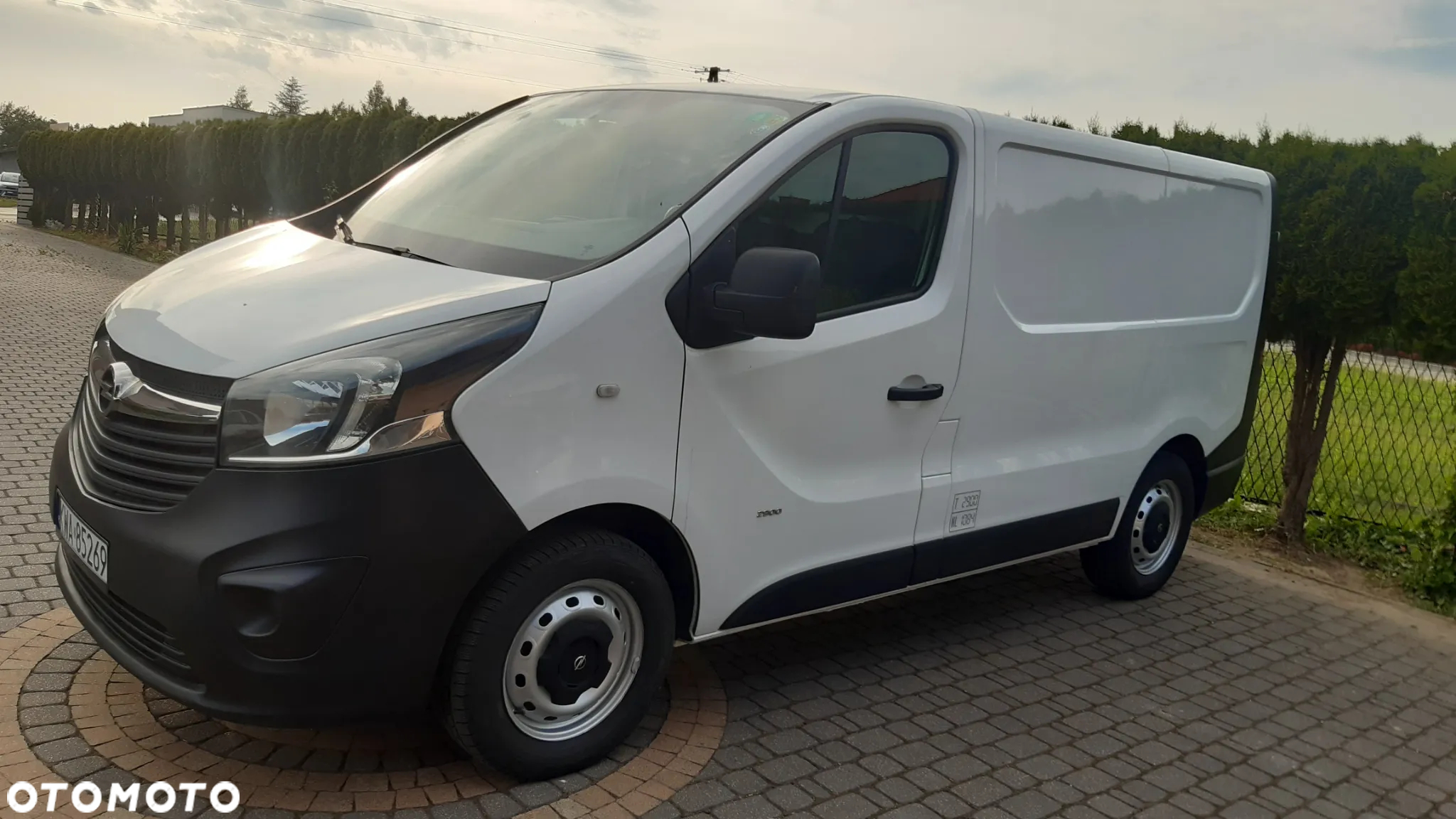 Opel Vivaro - 22