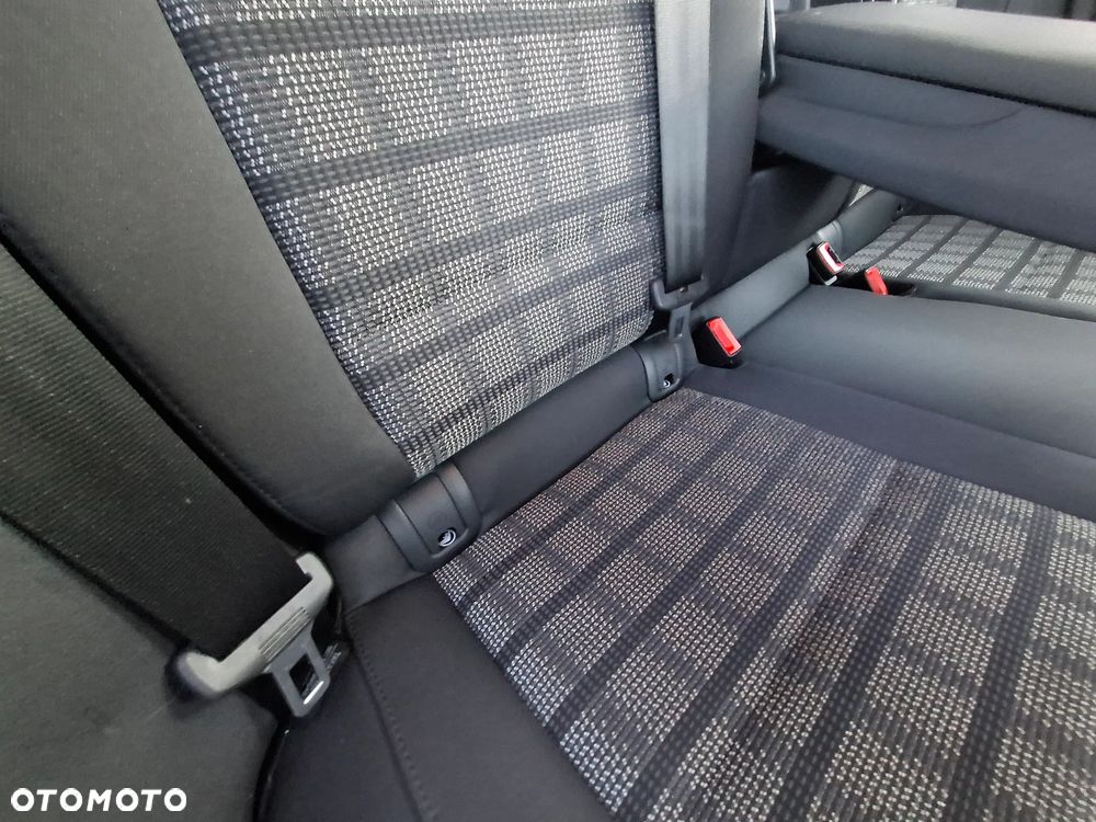 Audi Q3 2.0 TDI Quattro S tronic sport - 21