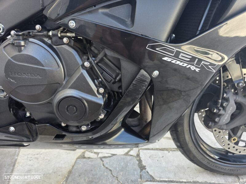 Honda CBR - 9