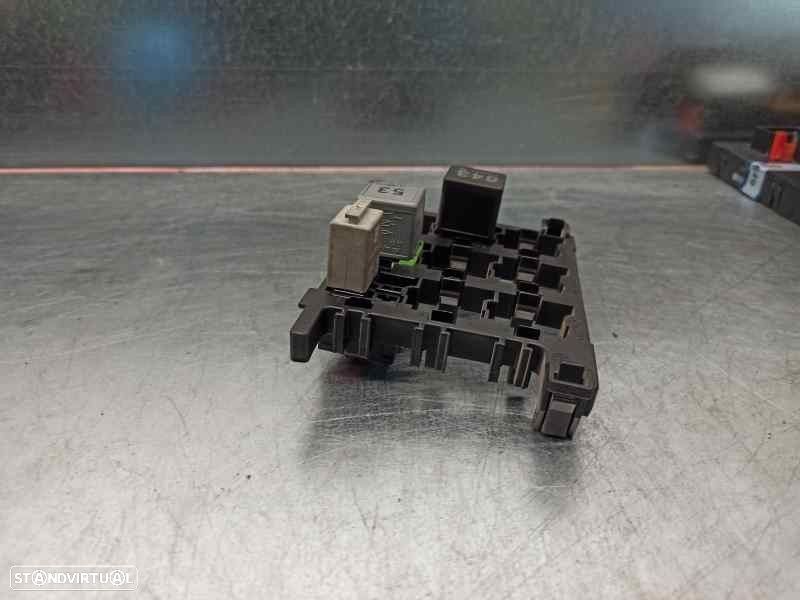CAIXA RELÉS / FUSÍVEIS VOLKSWAGEN CADDY III FURGÃO 2010 -1T1937503A - 8