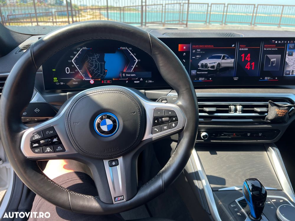 BMW i4 2022 — imagine 7