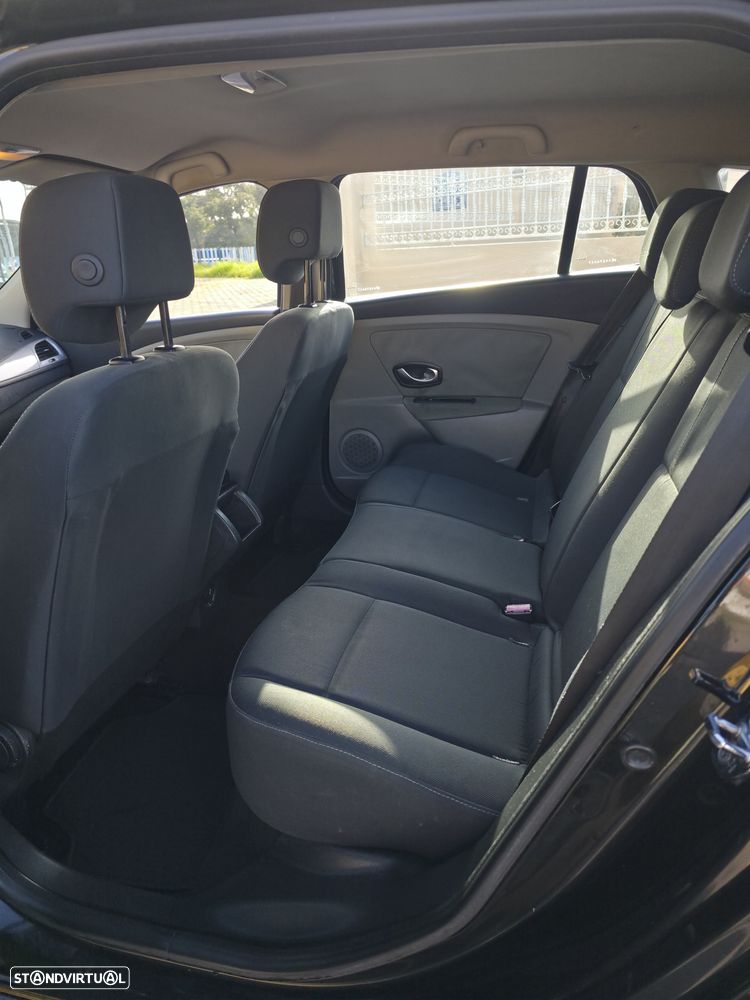 Renault Mégane Sport Tourer 1.5 dCi Authentique - 8