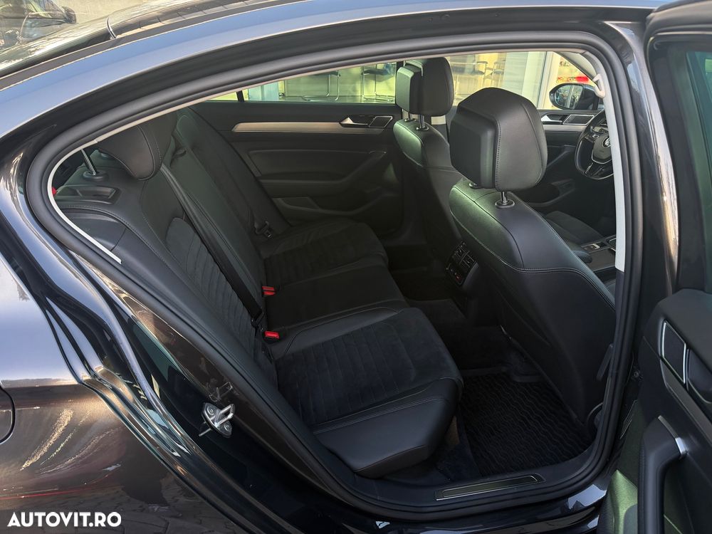 Volkswagen Passat 2.0 TDI SCR DSG Highline - 14