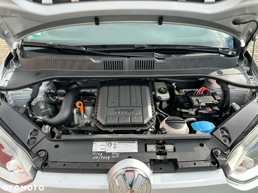 Volkswagen up! cheer - 21