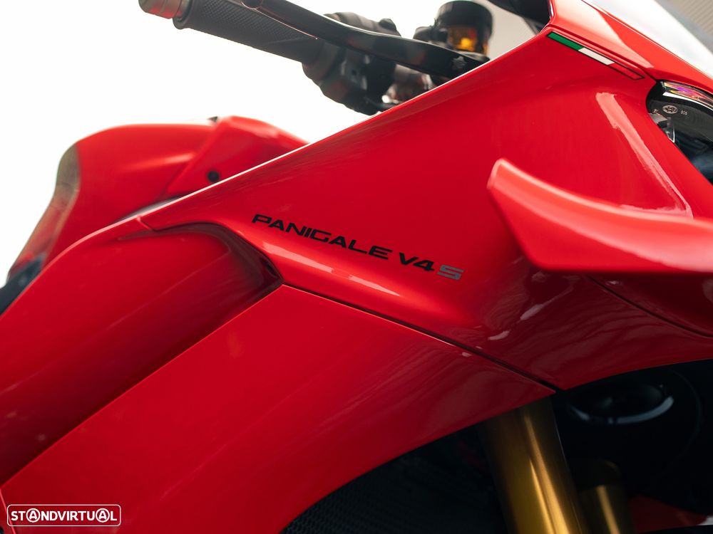 Ducati Panigale V4 S - 7