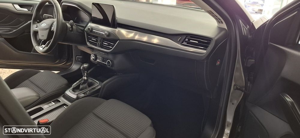 Ford Focus 1.5 TDCi ECOBlue Titanium - 16