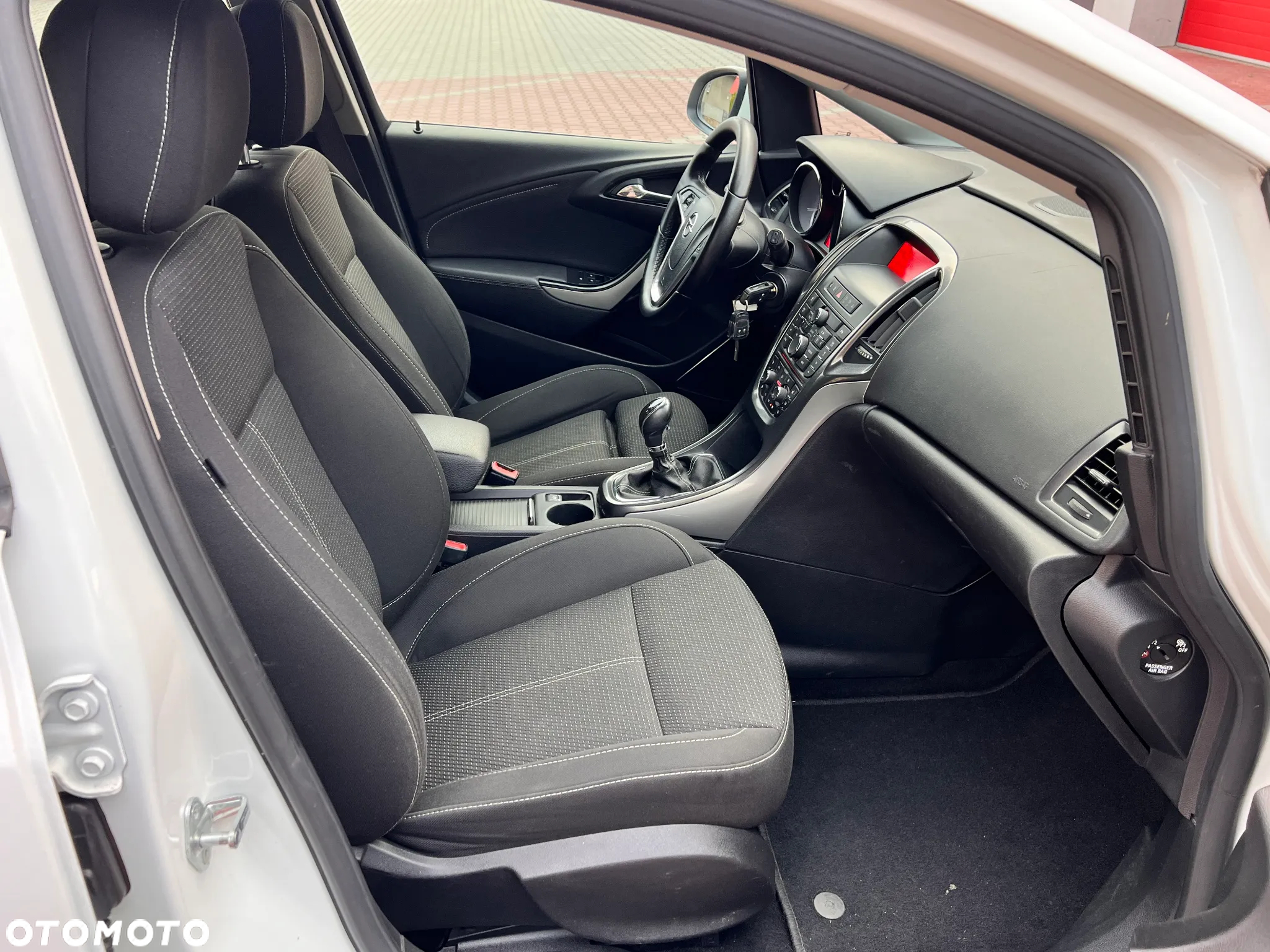 Opel Astra IV 1.6 T Sport - 20