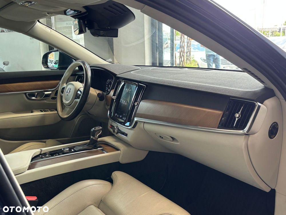 Volvo S90 - 38