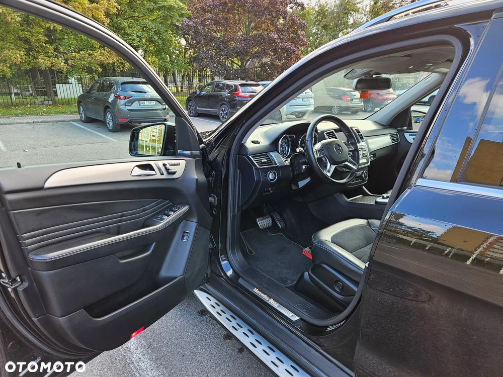 Mercedes-Benz ML 350 BlueTec 4-Matic - 13