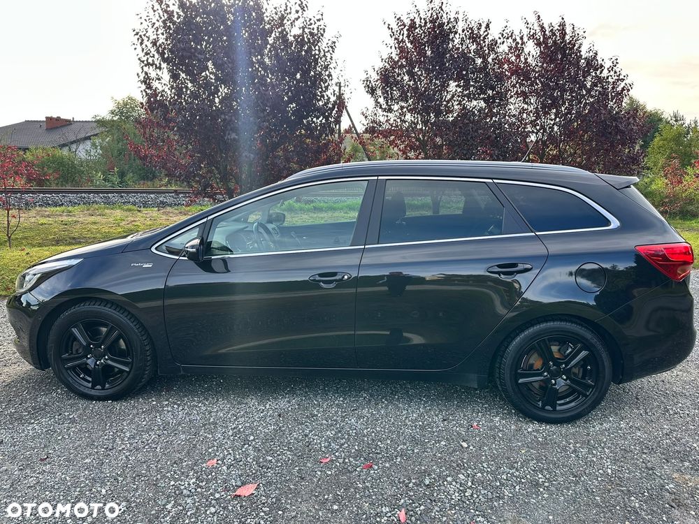 Kia Ceed - 6
