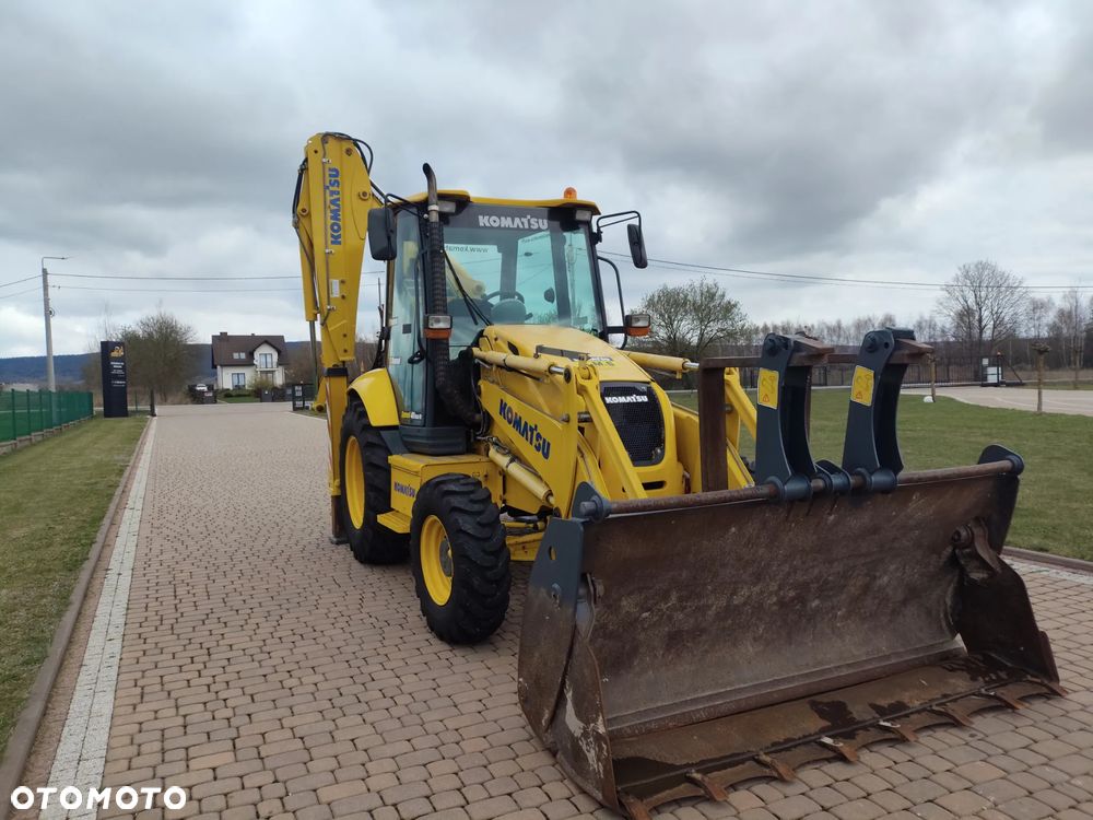 Komatsu WB 93R /  KOPARKO-ŁADOWARKA , BEZ VAT , UMOWA KUPNA -SPRZEDAŻY , STAN SUPER - 16