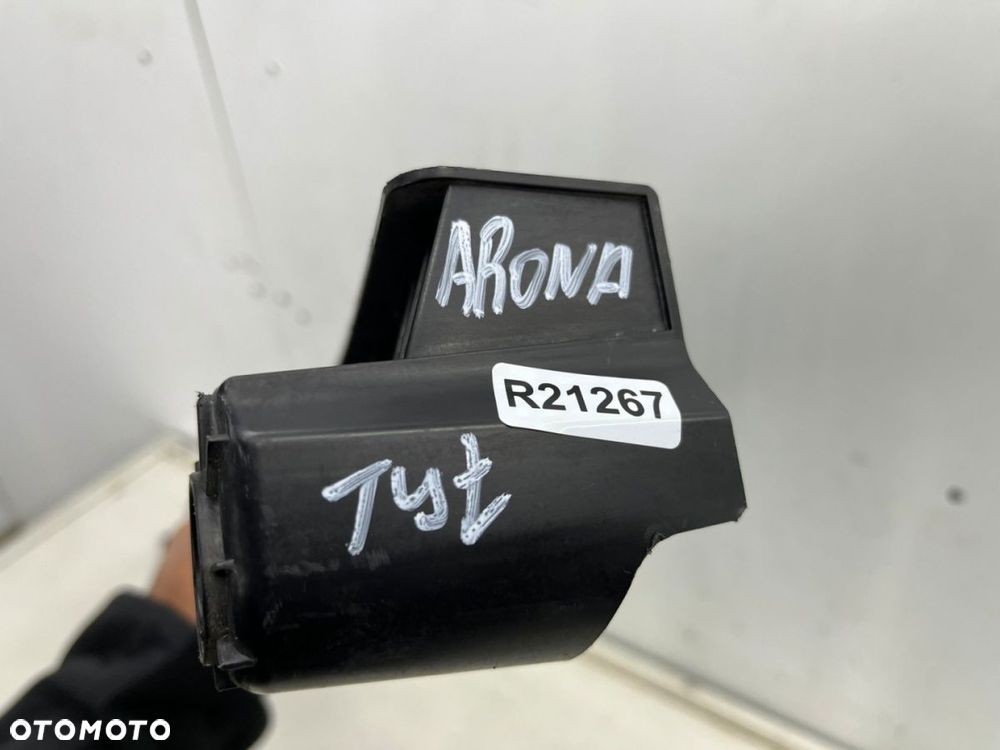 Ślizg Seat Arona 17r.- tylne środkowe mocowanie wspornik uchwyt zderzaka tył 6f9807863c - 7