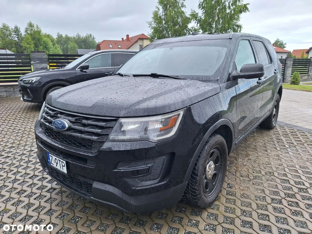Ford Explorer - 3