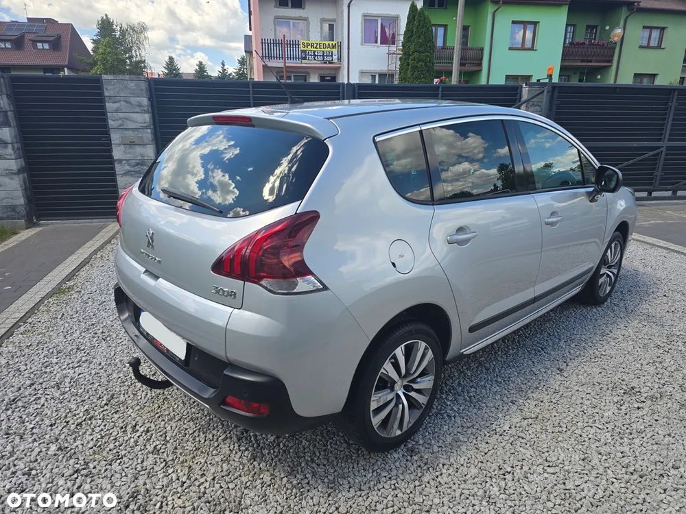 Peugeot 3008 HDi 115 Allure - 5