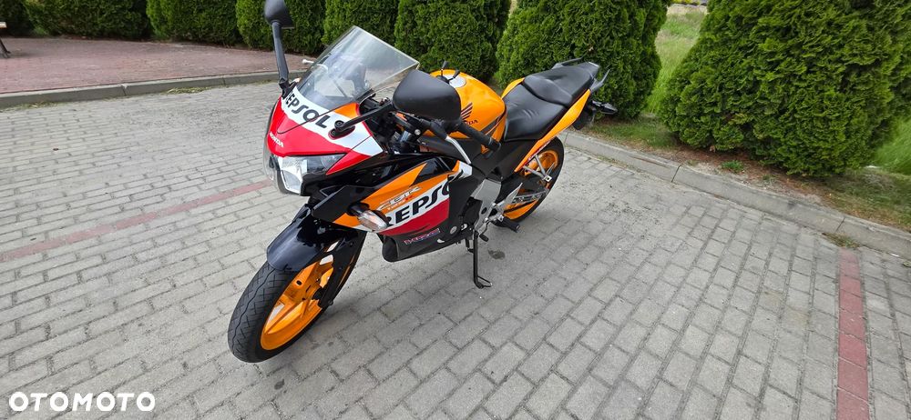 Honda CBR - 13