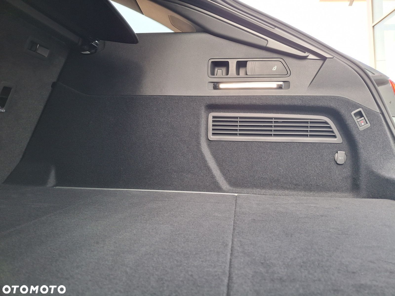 Audi A6 - 12