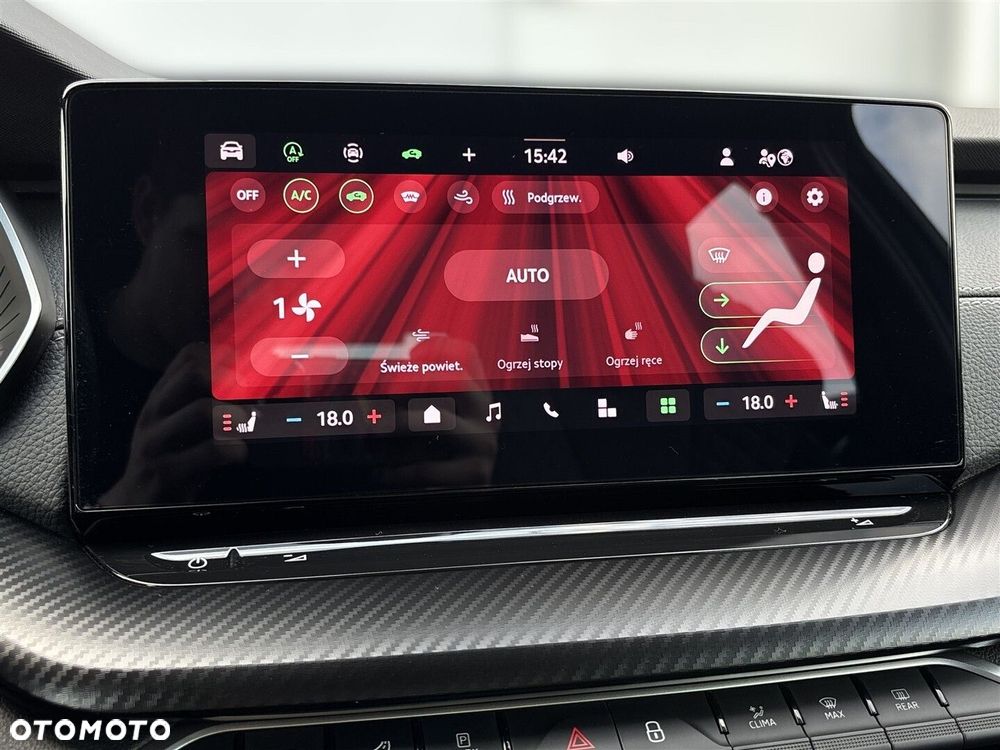 Skoda Octavia 1.5 TSI mHEV Sportline DSG - 25