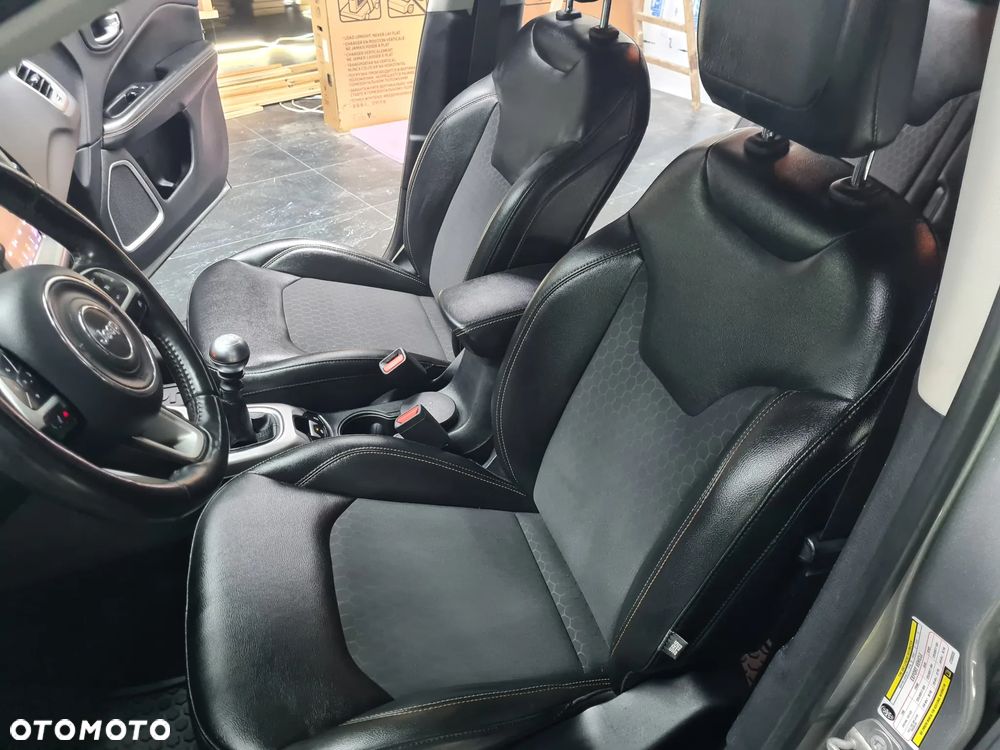 Jeep Compass 1.4 MultiAir Longitude - 20