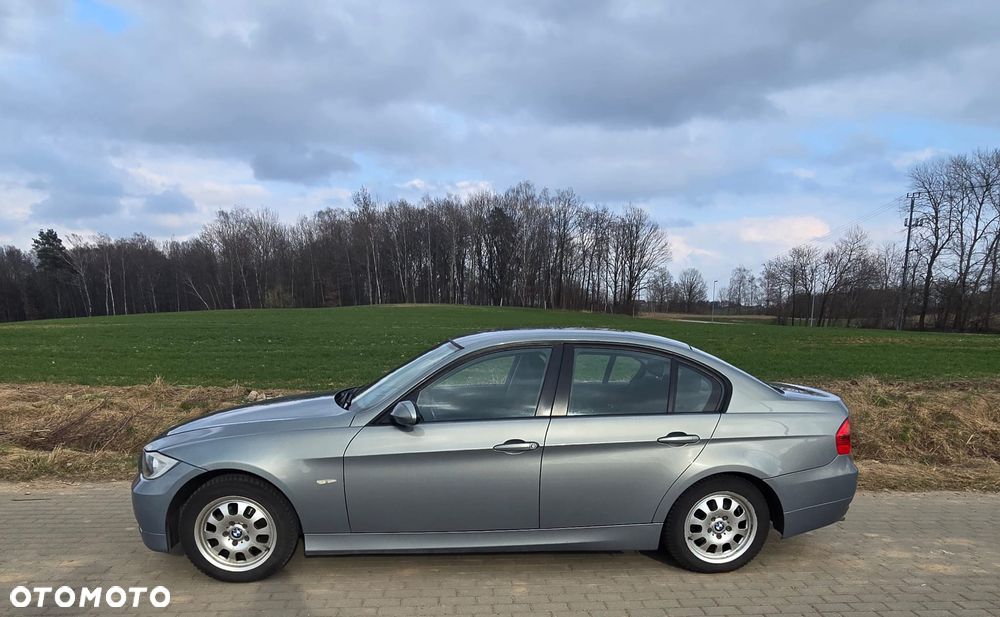 BMW Seria 3 - 2