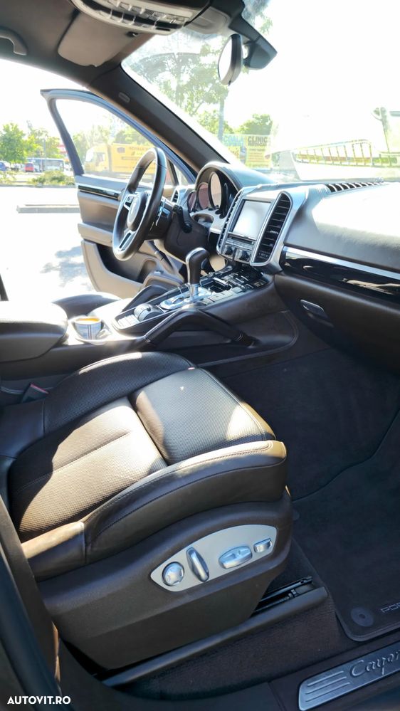 Porsche Cayenne S E-Hybrid Platinum Edition - 15