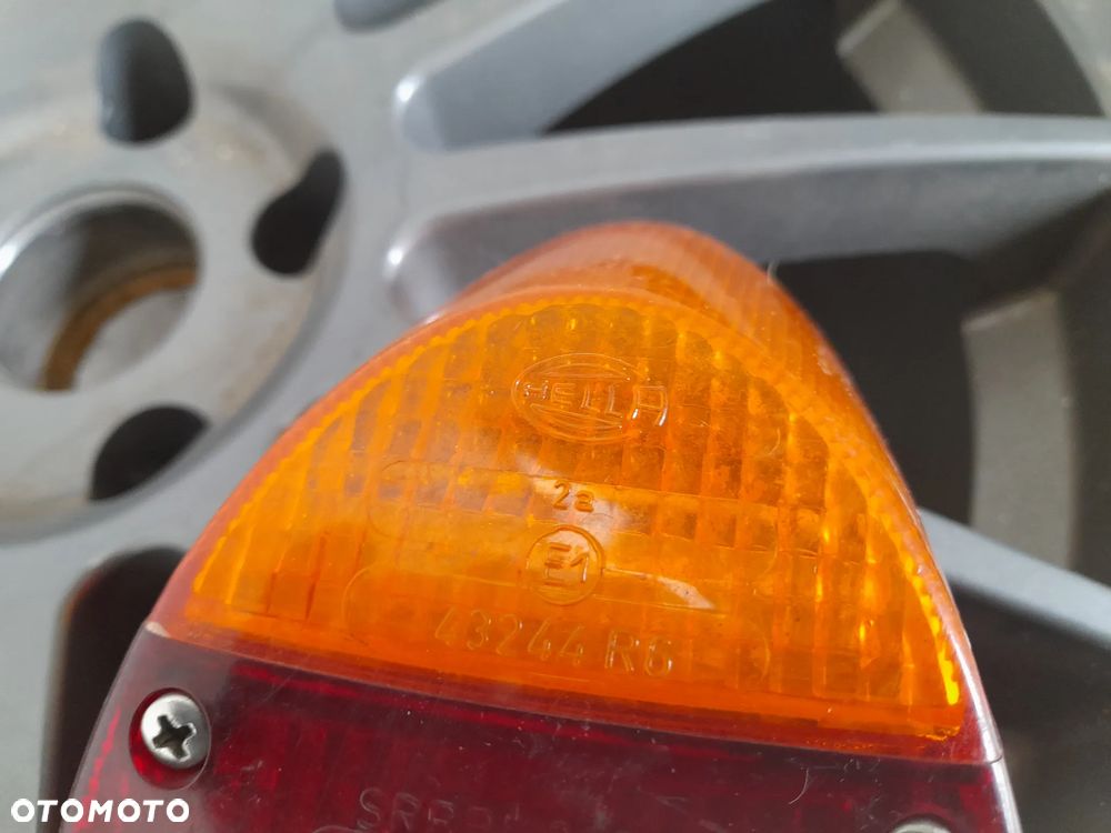 Klosz lampy tył Volkswagen Garbus Käfer Hella SRBBL365 - 3