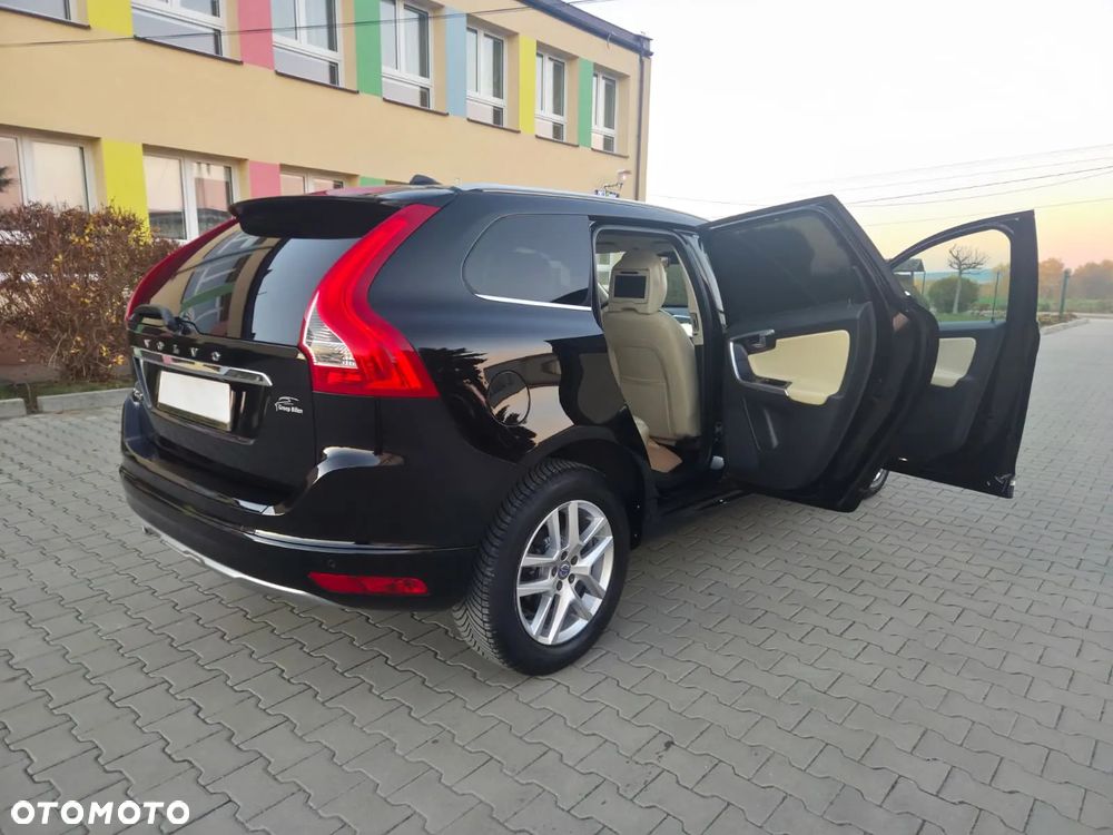 Volvo XC 60 - 23