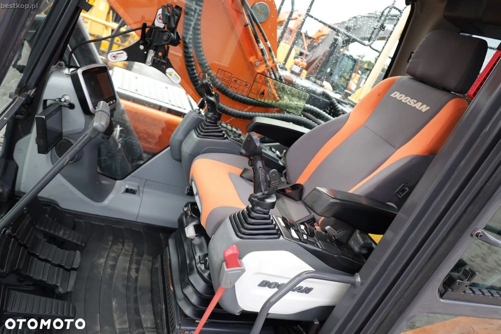 Doosan DX225LC-5 - 18