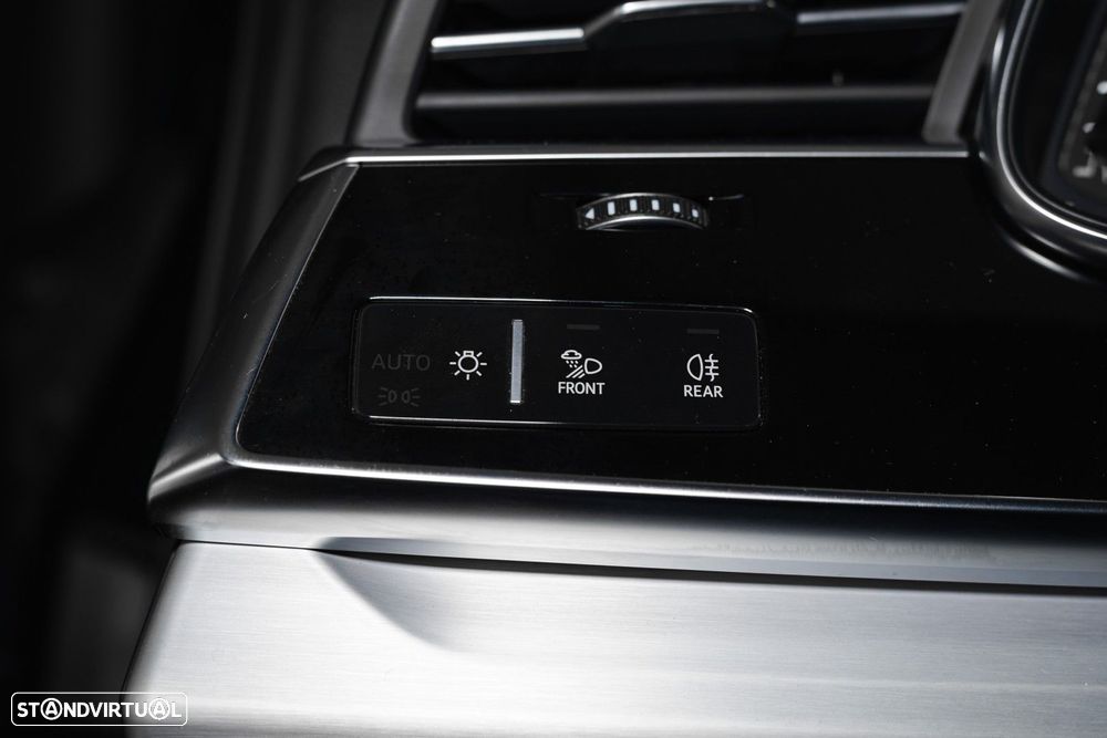 Audi Q7 55 TFSIe quattro S line Tiptronic - 43