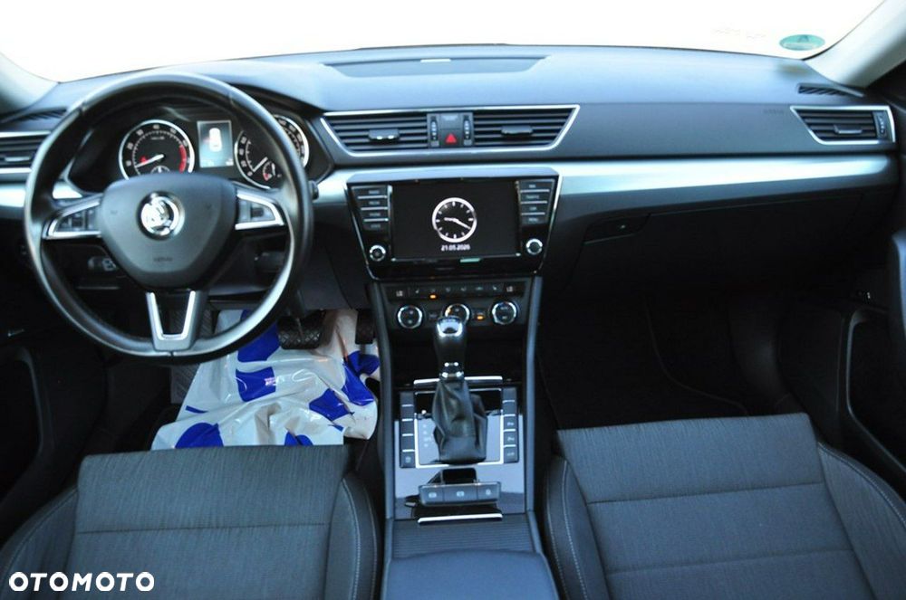 Skoda Superb - 32