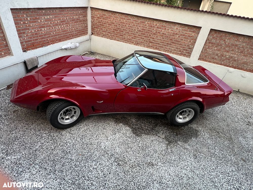 Chevrolet Corvette - 3
