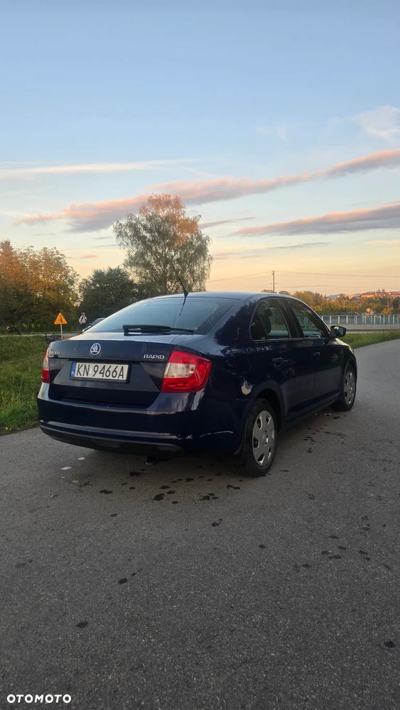 Skoda RAPID 1.2 Ambition - 3