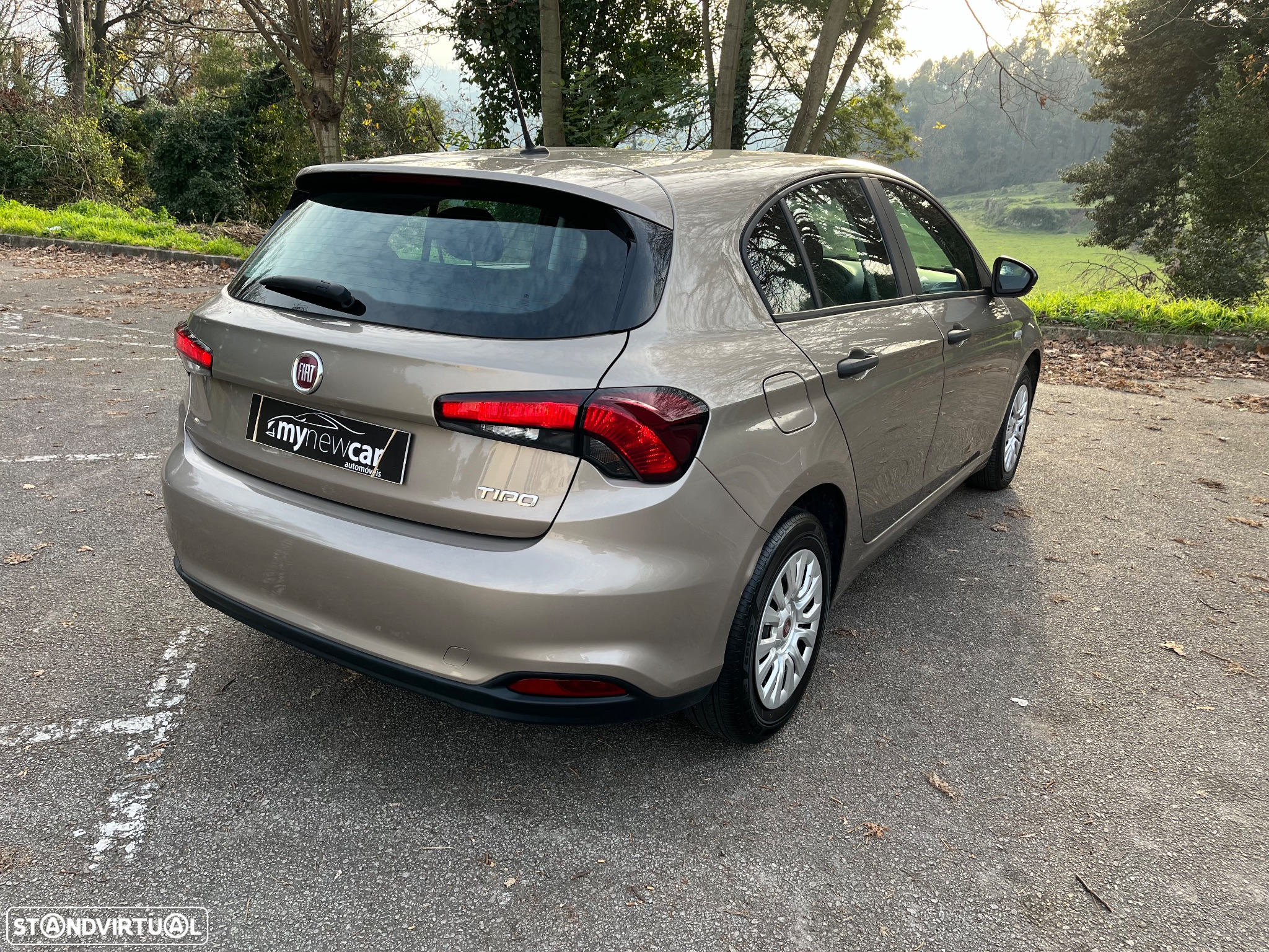Fiat Tipo 1.0 GSE T3 (RED) - 11
