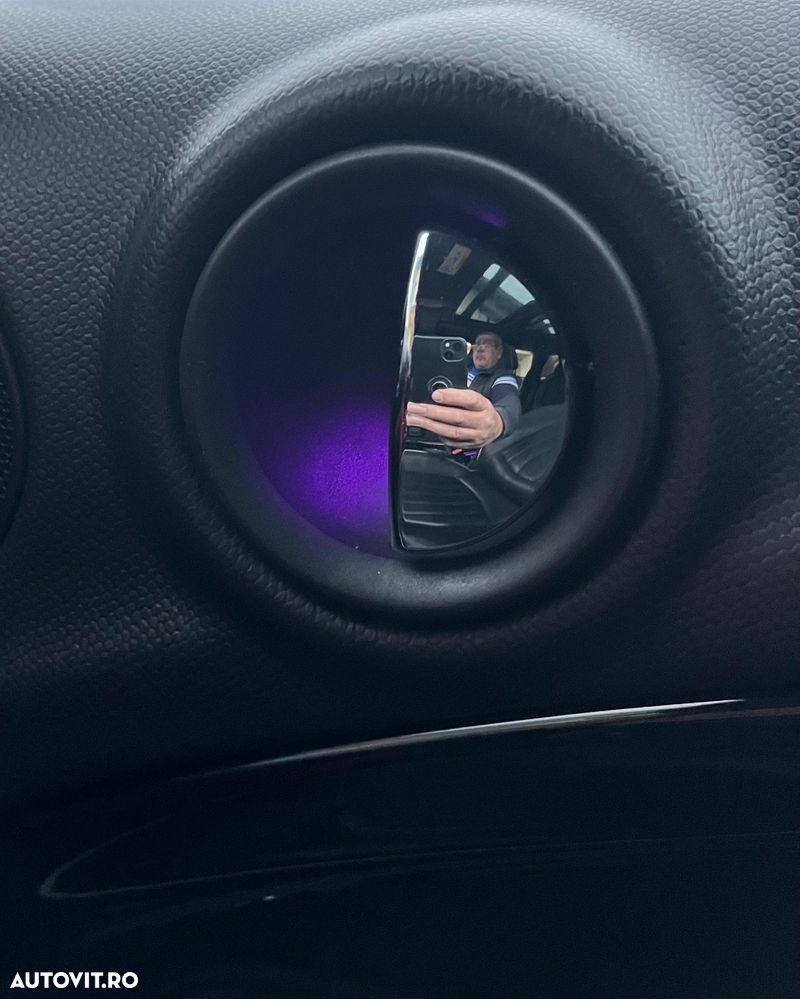 Mini Countryman - 32