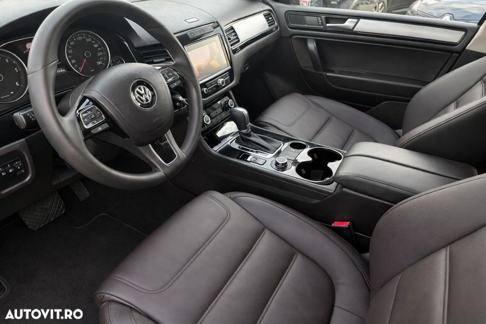 Volkswagen Touareg - 4