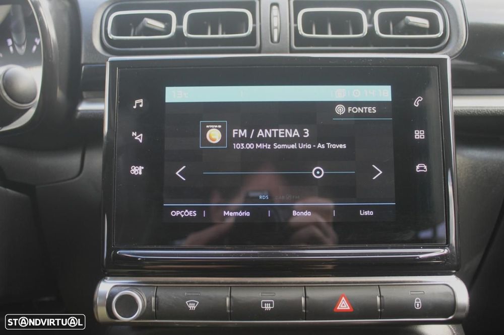 Citroën C3 1.2 PureTech Shine - 17