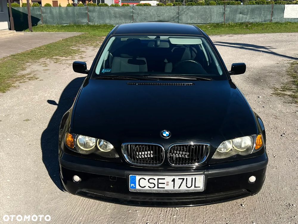 BMW Seria 3 318i - 13