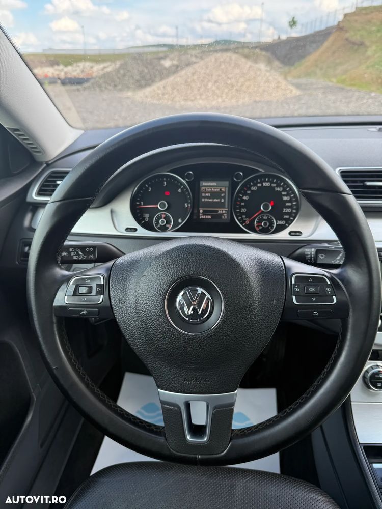 Volkswagen Passat 2.0 TDI DPF R-Line Edition Plus - 14