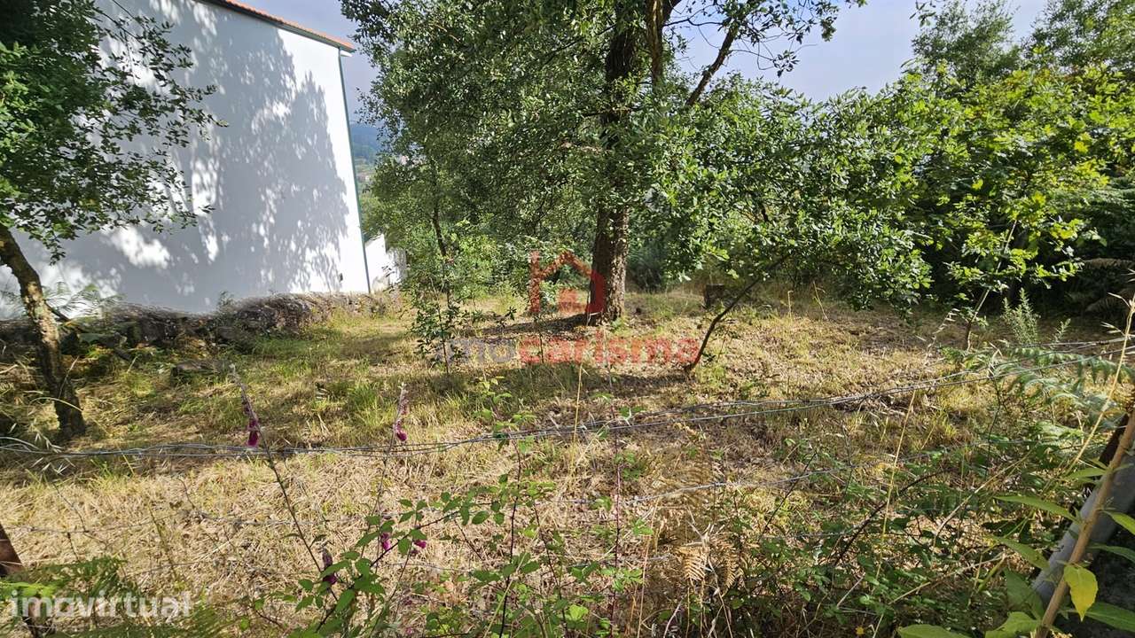 Terreno para construção com 1.006 m2 em Roriz, Santo Tirso - Grande imagem: 3/6