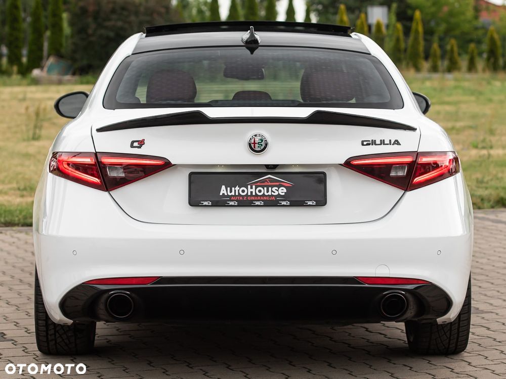 Alfa Romeo Giulia 2.0 Turbo Super - 9