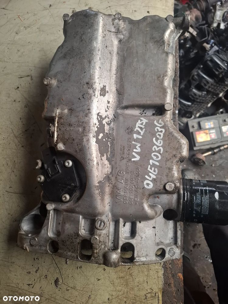 VW SEAT SKODA AUDI 1,2 TSI miska olejowa czujnik 04E103603G