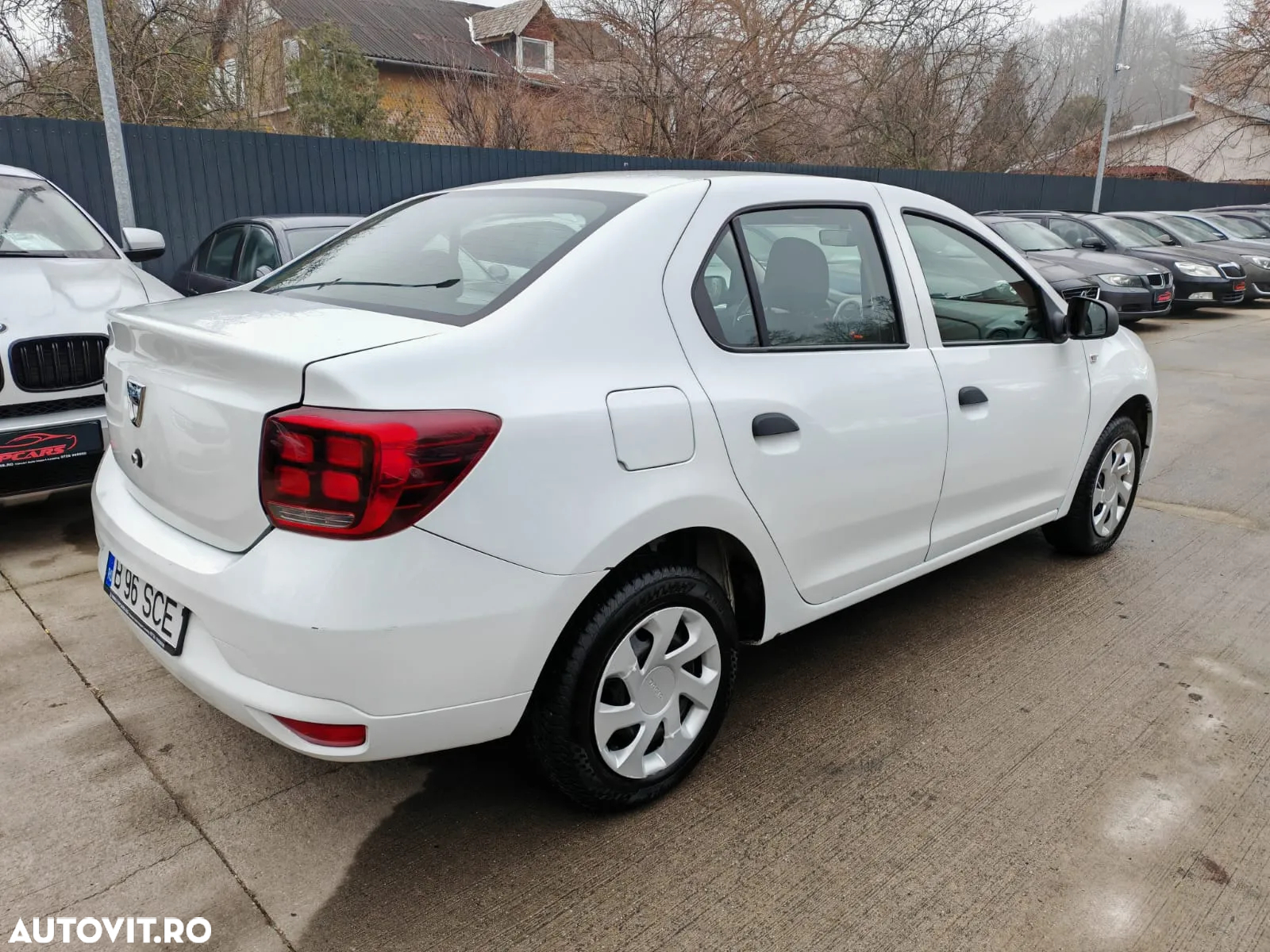 Dacia Logan 1.0 SCe Laureate - 4