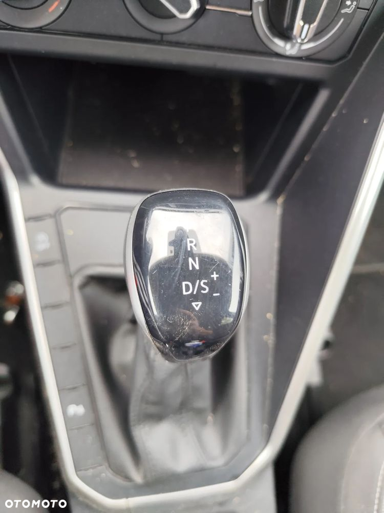 Volkswagen Polo 1.0 TSI Life Plus DSG - 18