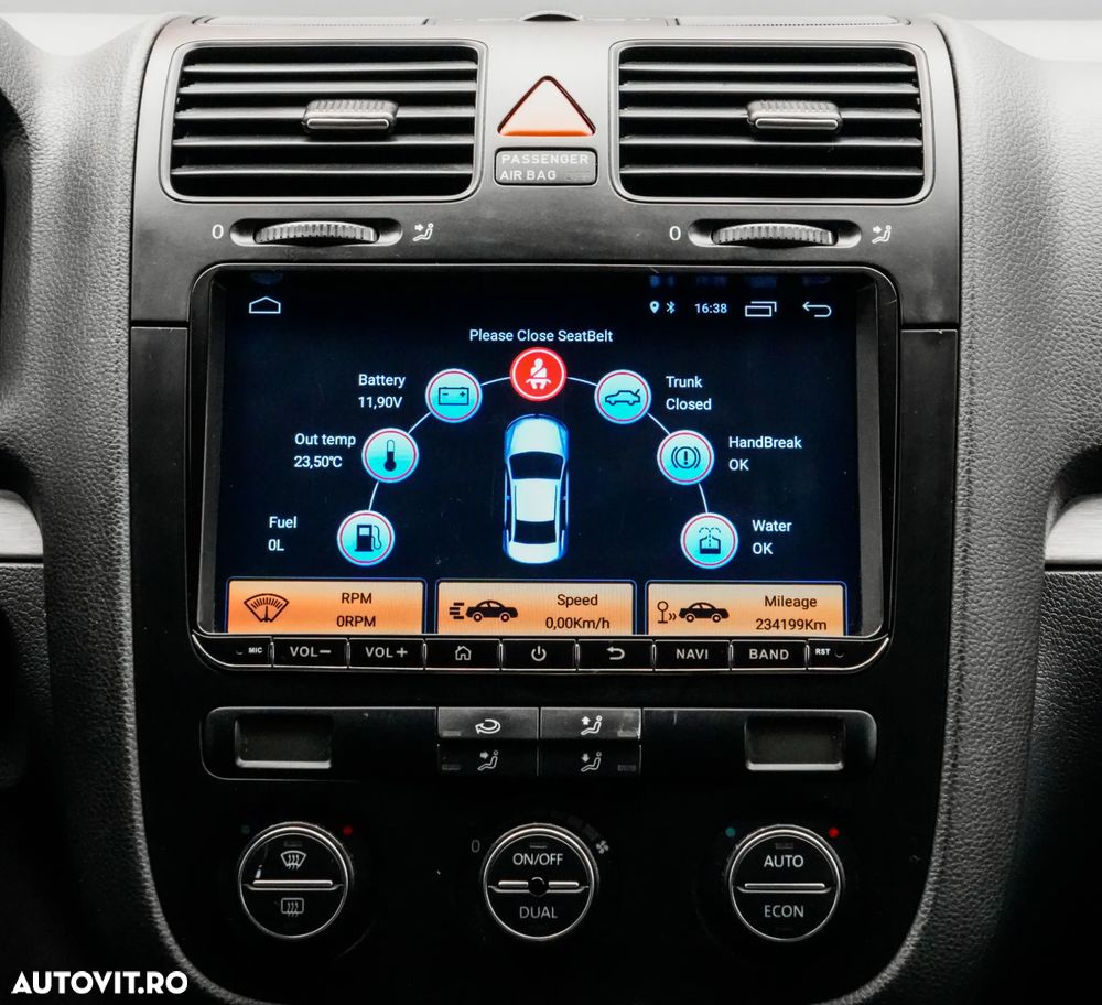 Volkswagen Golf 2.0 FSI GTI - 19