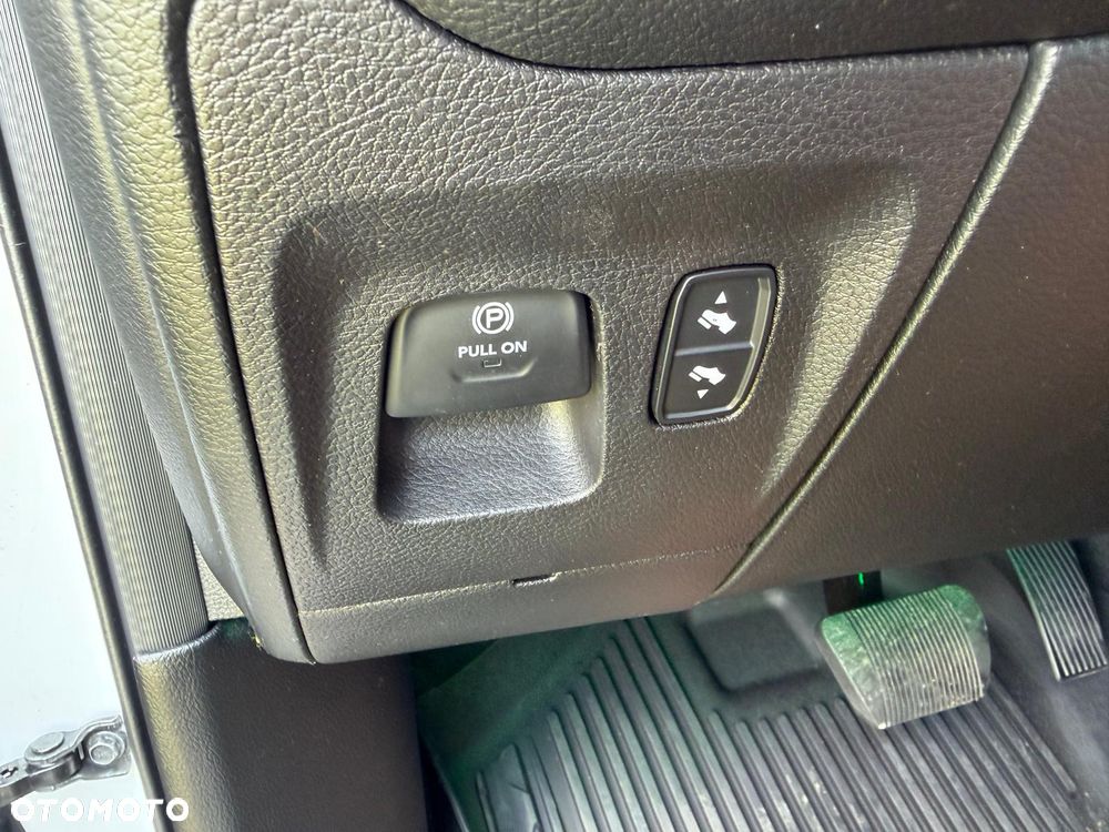 Dodge RAM 5.7 4x4 - 11
