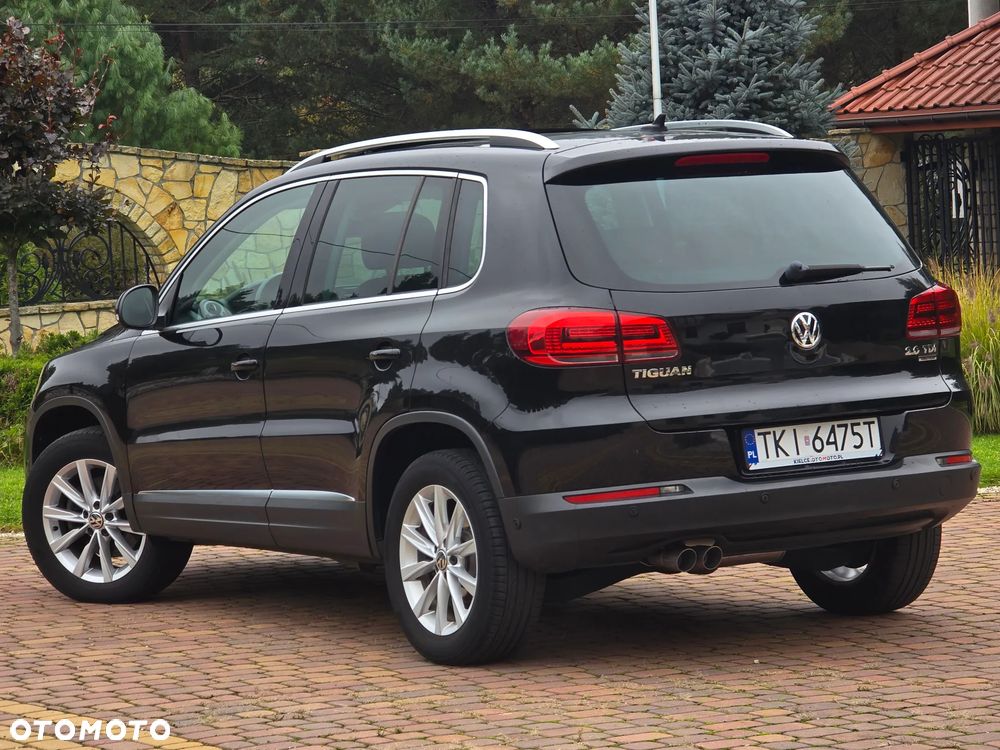 Volkswagen Tiguan 2.0 TDI 4Mot Perfectline R-Style DSG - 4
