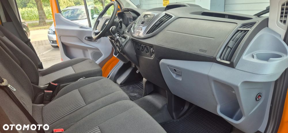 Ford Transit L2H3 Pkw VA Trend - 24
