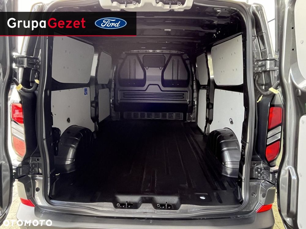 Ford Transit Custom - 13